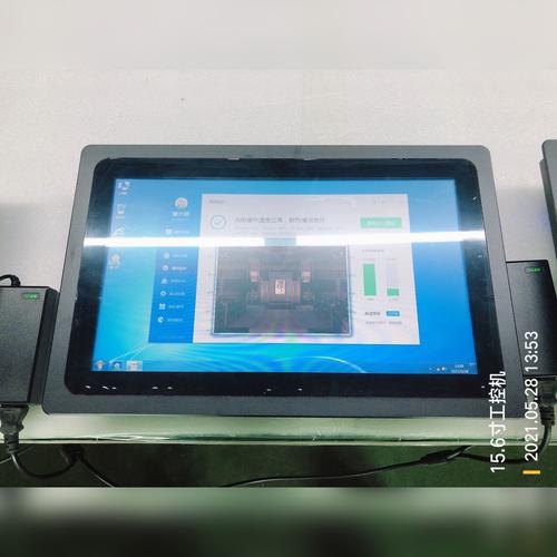 觸摸屏工控機公司，觸摸屏工控機刷卡